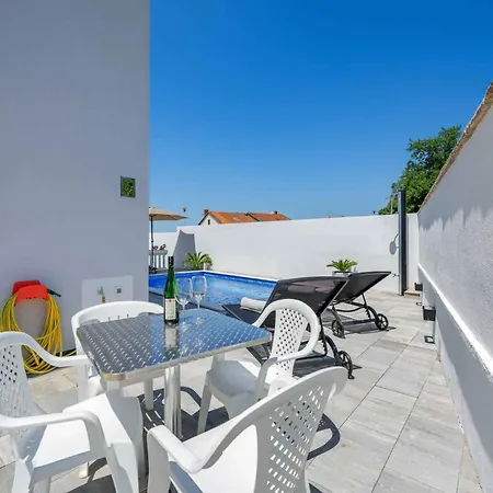 In - Istrien 53443 * Kukci