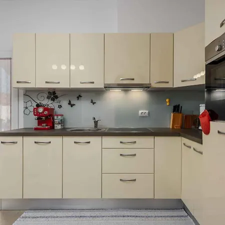Apartment In - Istrien 53443 Kukci